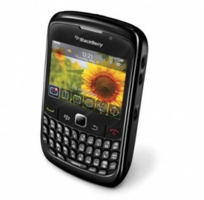 Blackberry Curve 8520 incluso nei piani Wind e Vodafone