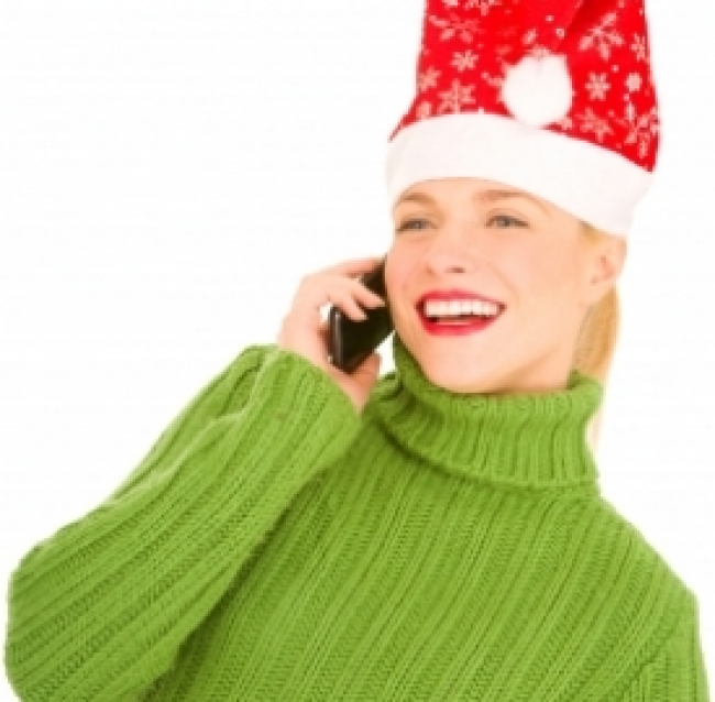 Cellulari: al via le offerte degli operatori per Natale