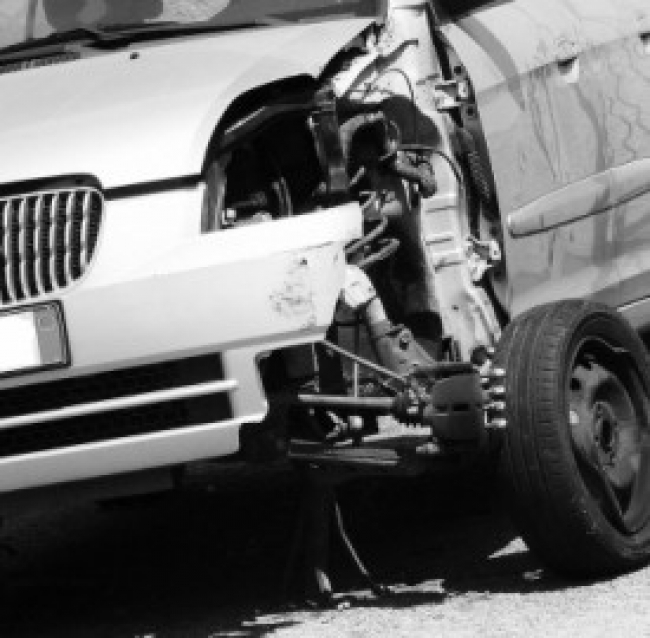 Assicurazione auto: più incidenti di lunedì e nel mese di maggio