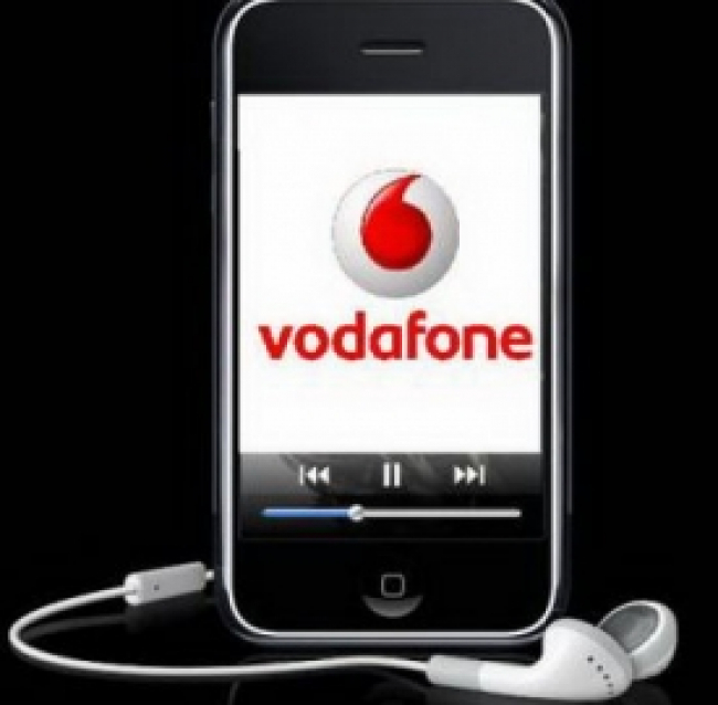 Offerte Vodafone estate: con Vodafone Square e Smart+ chiami e navighi senza limiti