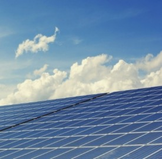 Energia elettrica in Italia: il fotovoltaico è la prima fonte rinnovabile