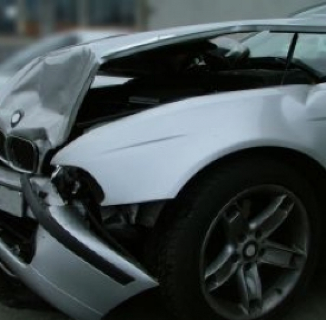 Assicurazioni auto, bagarre sul risarcimento lesioni lievi