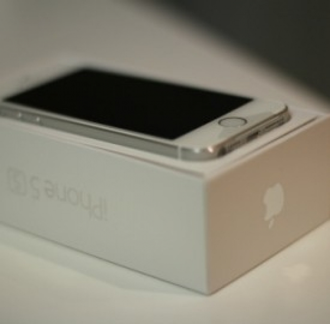 iPhone 5S in vendita da stasera: tutto pronto per la Notte Bianca