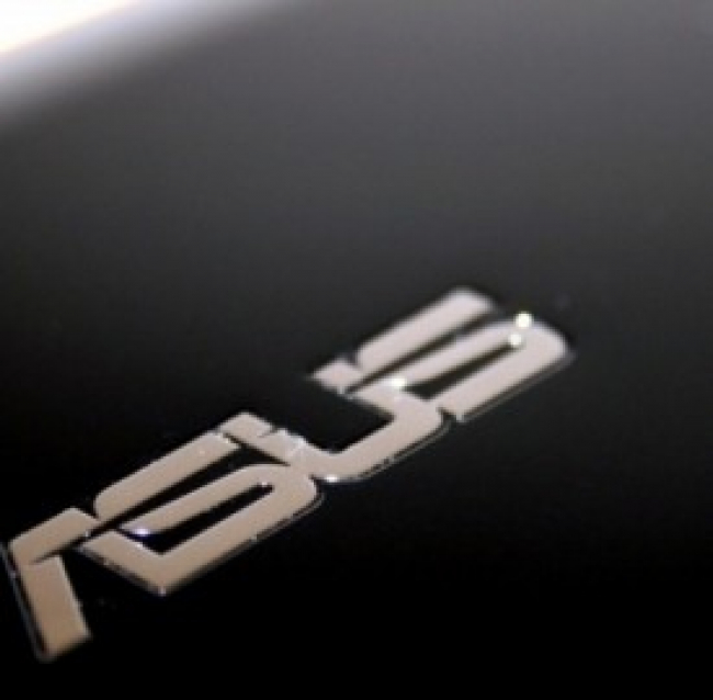 Asus presenta PadFone Mini: ecco tutte le caratteristiche