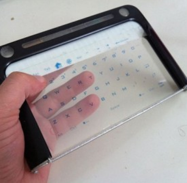 Grippity, l'unico tablet al mondo con lo schermo trasparente