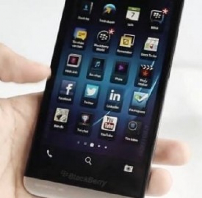 Nuovo Blackberry Z30, la rivincita dell’azienda canadese. Caratteristiche e prezzo