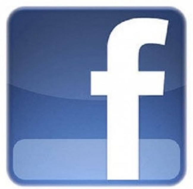 Facebook: sms gratis da smartphone con sistema operativo Android e iOS