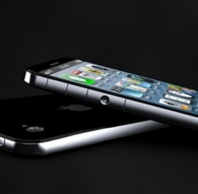 iPhone 5S e iPhone 6 schermo da 5 pollici