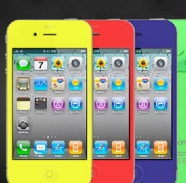 iPhone 5S e iPhone “low cost”: Apple introduce il modello colorato e il modello “economico”