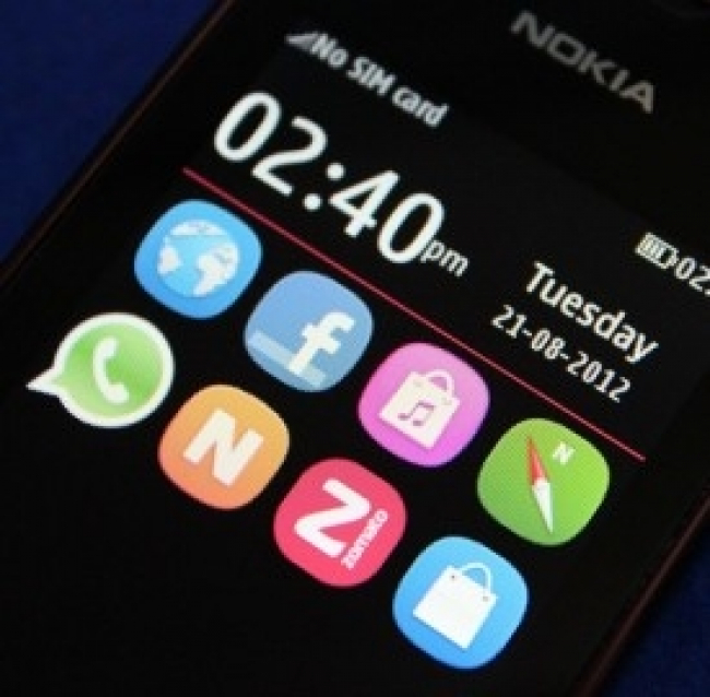 Nokia, presentato Asha 210