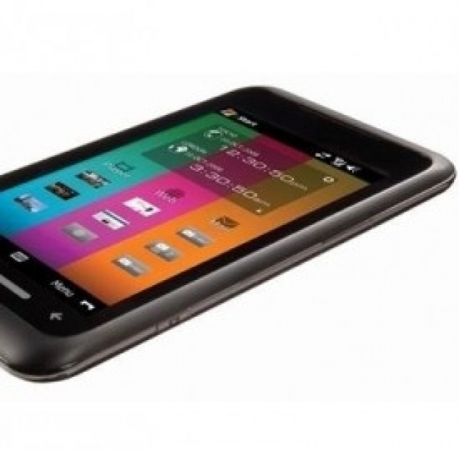 Smartphone, Lenovo IdeaPhone K900 batte il Samsung Galaxy S4