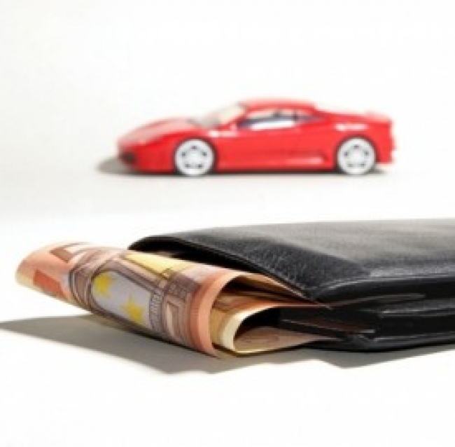 Assicurazione auto, Ania: i prezzi caleranno ancora, ecco perchè