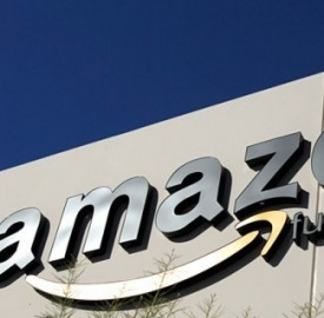 Amazon si prepara a lanciare il suo smartphone 3D