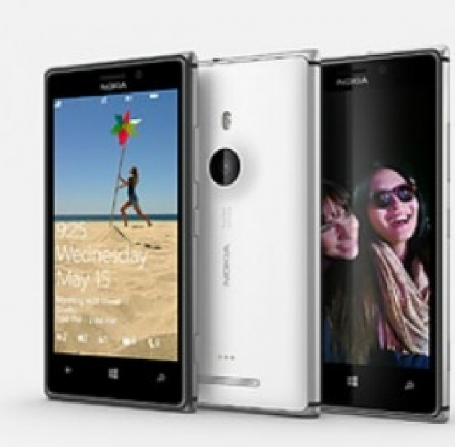 Nokia Lumia 925: il nuovo gioiello della casa finlandese