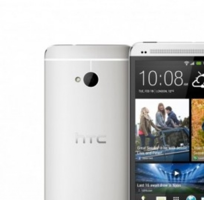 HTC One, lo smartphone che è riuscito a battere il Samsung Galaxy S4