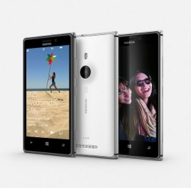 Nokia Lumia 925, inizia la vendita