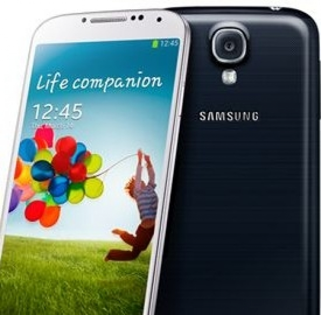 Samsung Galaxy S4 o iPhone 5? È il momento giusto per acquistare il Samsung Galaxy s3