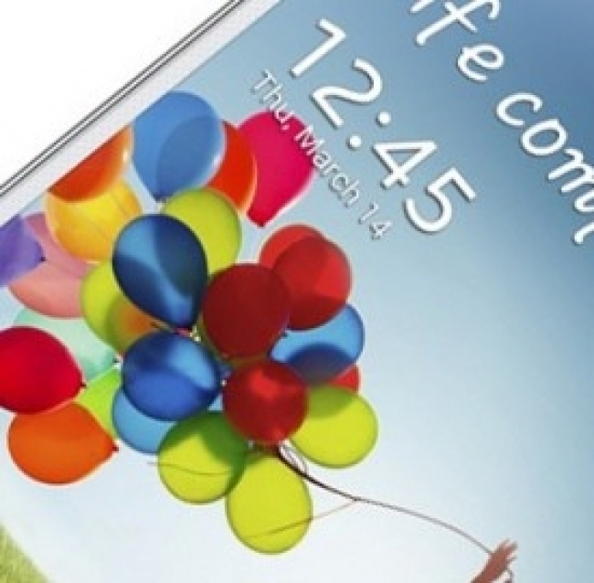 Samsung Galaxy S4 a 5 euro mensili in più con l'offerta Vodafone Relax 16 GB