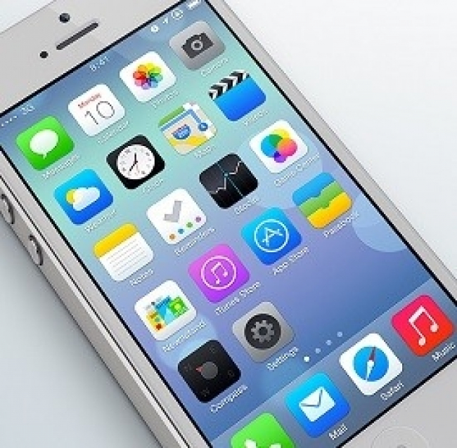 Apple presenta iOs 7: novità caratteristiche e dispositivi compatibili