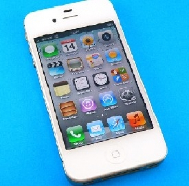 Offerte iPhone 4 e iPhone 4S: i prezzi sono scesi data l'imminente uscita dell'iPhone 5S