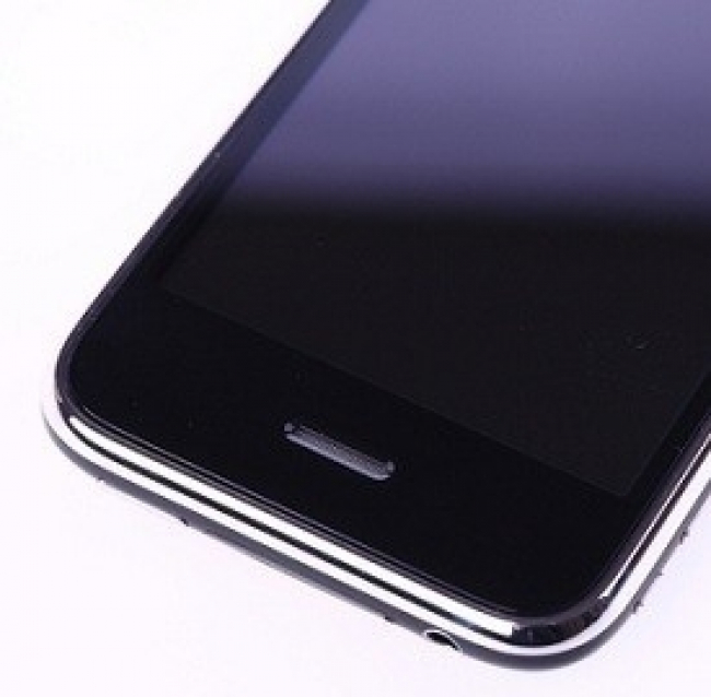 iPhone 6, lo smartphone avrà lo schermo curvo e la alimentazione solare?