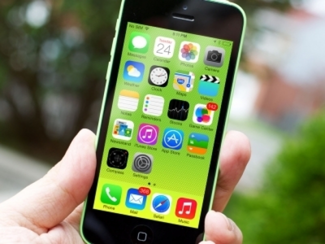 Nuovo iPhone 5c di Apple, bello e possibile. Caratteristiche, prezzi e novità 2014