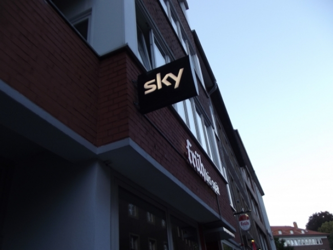 Sky Italia, ricavi da 720 milioni di euro nonostante la crisi