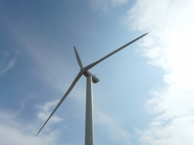 Energia eolica innovativa: nuovi impianti senza pale