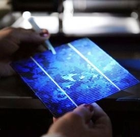 Fotovoltaico e nanotecnologie, sono autopulenti i pannelli solari del futuro