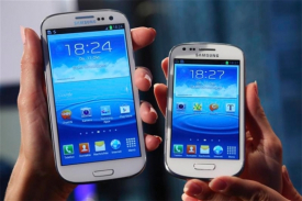 Samsung Galaxy S4 ed S3: prezzo e migliori offerte sotto Natale degli smartphone in versione mini