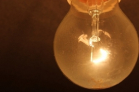 Tariffe dell’energia elettrica, 10% in meno per le Pmi