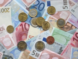 Prestiti al settore privato, segno più a novembre